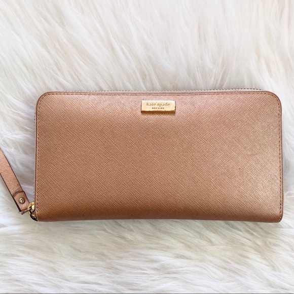 Rose Gold Kate Spade Wallet - Picture 1 of 3